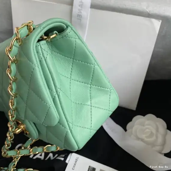 First Bag Ru CHANEL FLAP 17CM BAG 0607